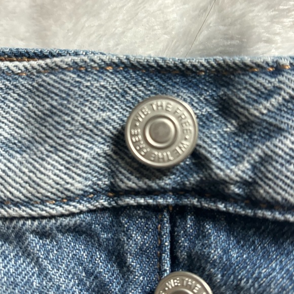 We The Free Denim Shorts - Picture 2 of 4